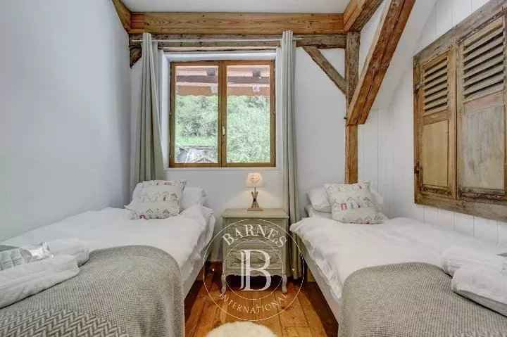 E035183776b8cc3ee66156ca195b8090 00c772c7bb 720 original - Translation missing: en.helpers.application.image_tag.default_alt