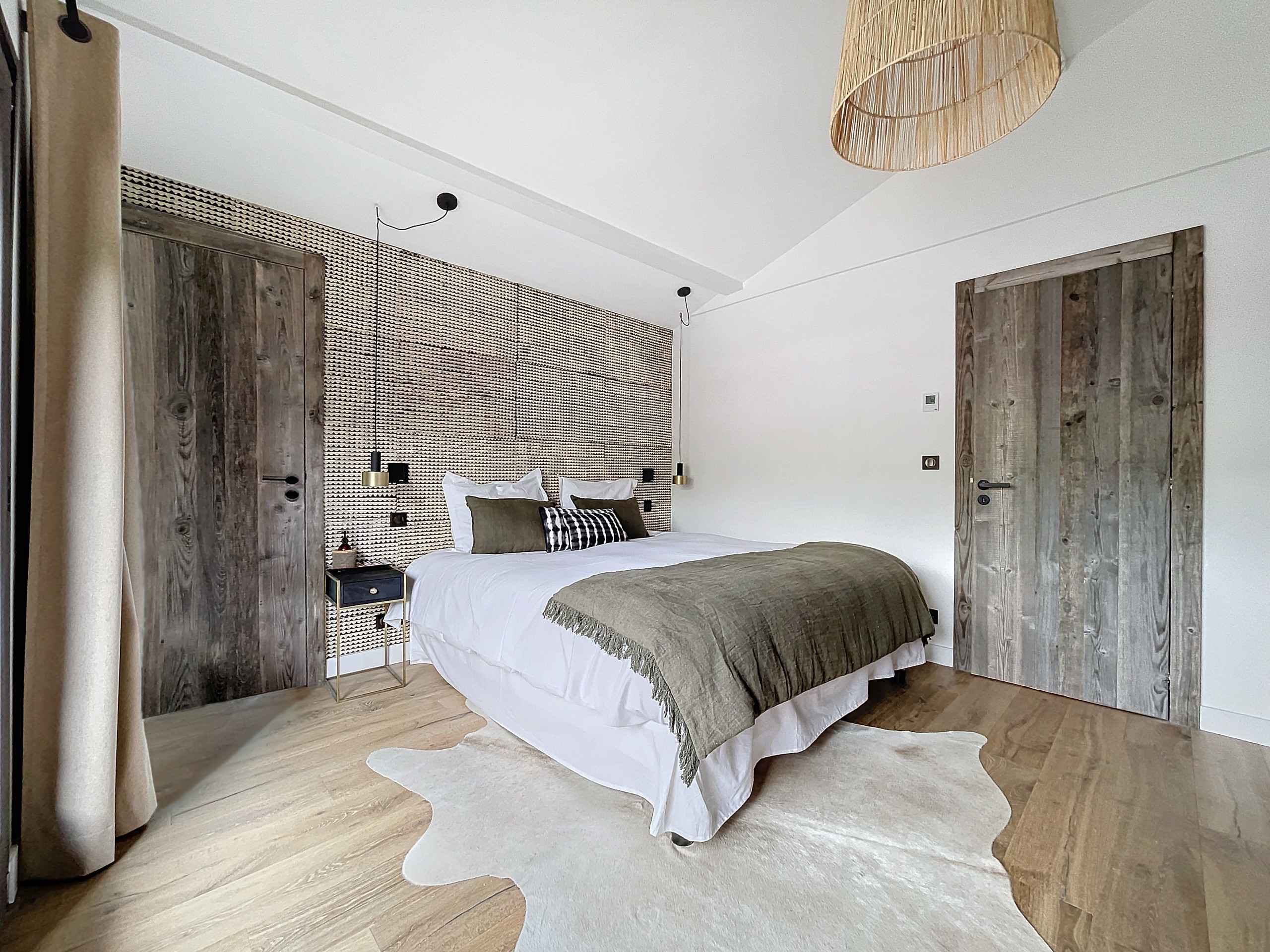 17165397060461423658b9bc97b620afee7336a3d3 - Translation missing: en.helpers.application.image_tag.default_alt