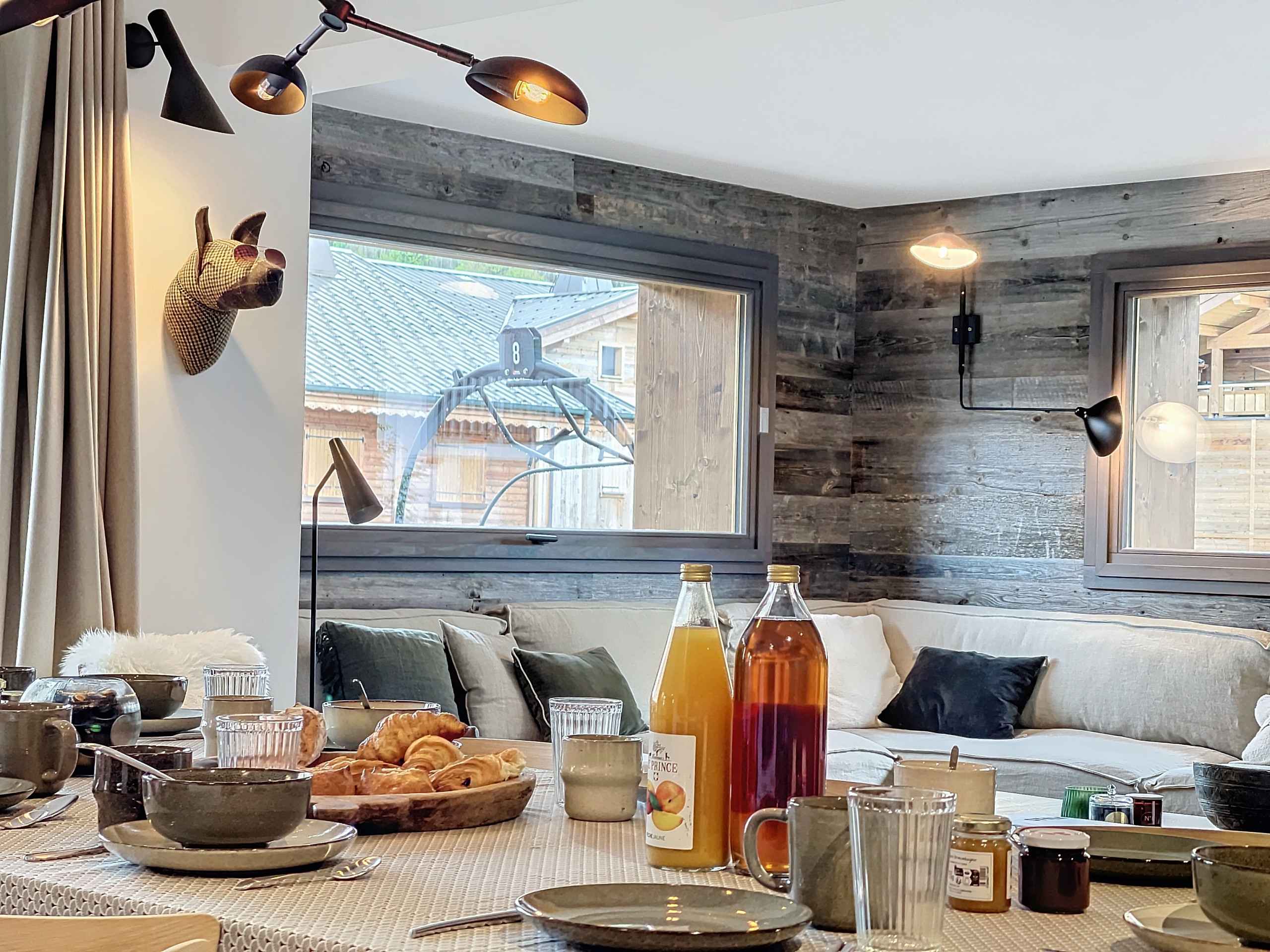 1716539694a5501ce56a83e7c72af3863ee06f4d64 - Translation missing: en.helpers.application.image_tag.default_alt