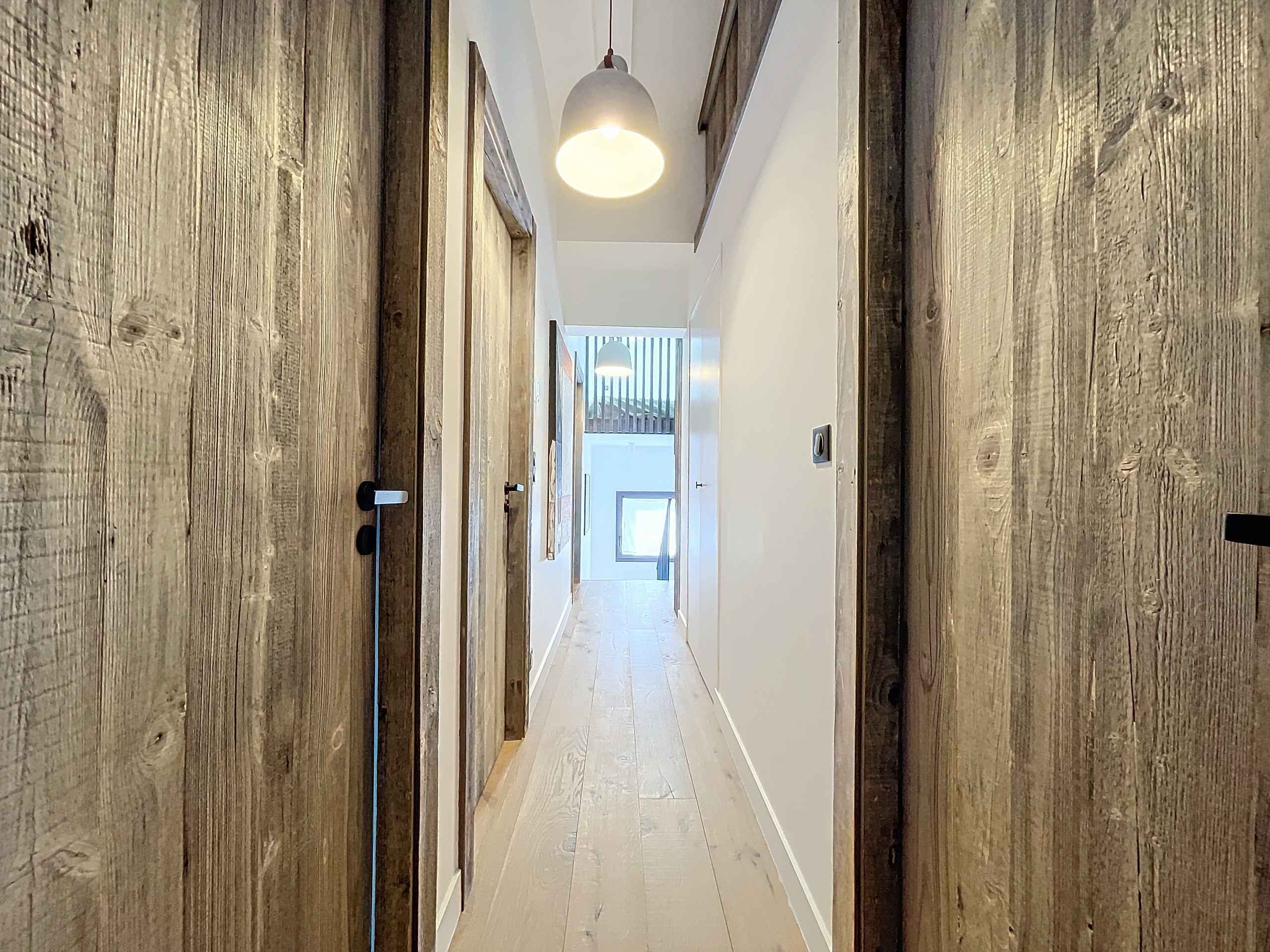 1716539701e4bb5ebc70c4a8ad9adf964a05e352c0 - Translation missing: en.helpers.application.image_tag.default_alt