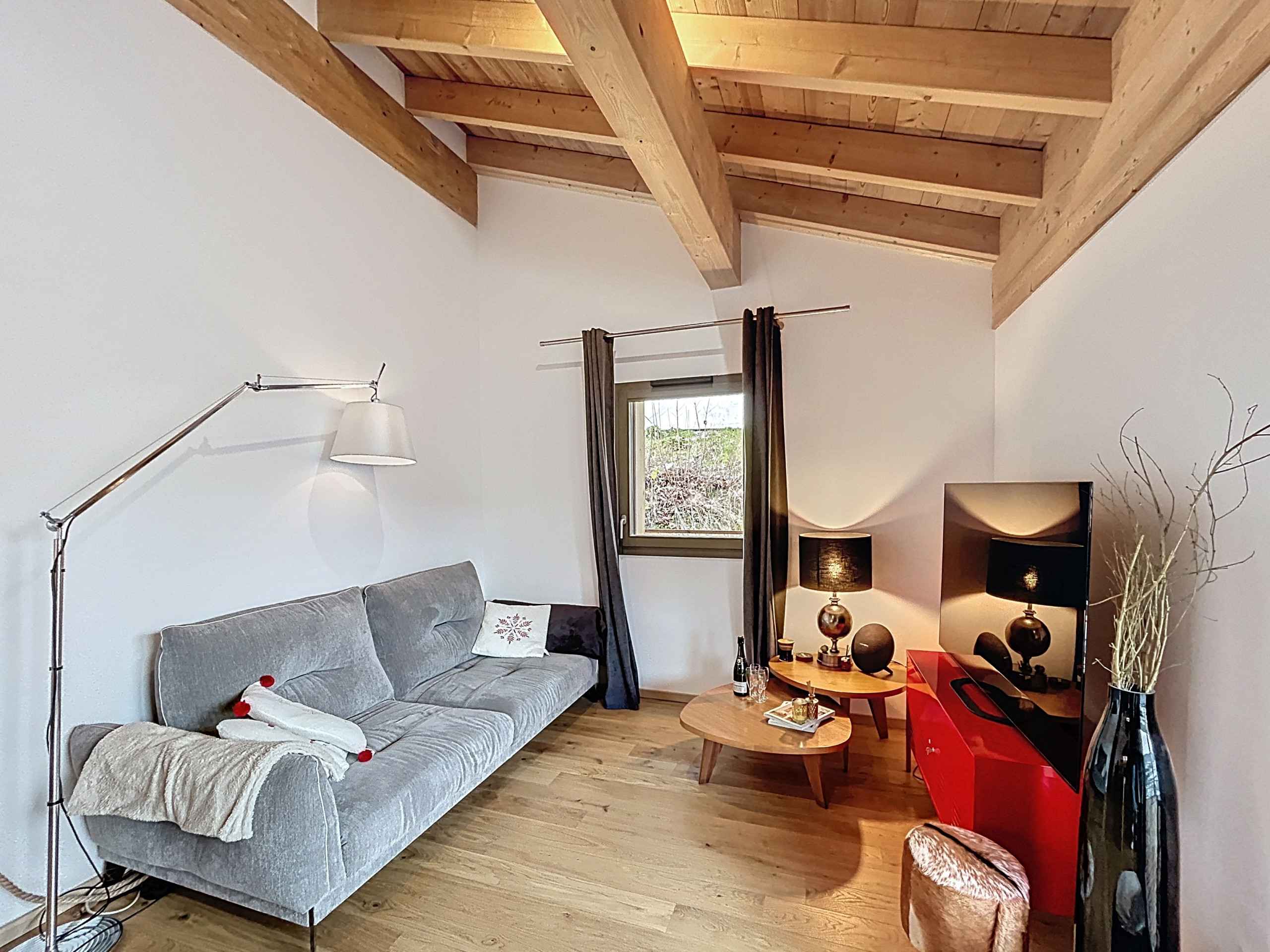 17633925882e011c9a54e26ddd36dfafc15faa55a4 - Attribut alt par défaut.