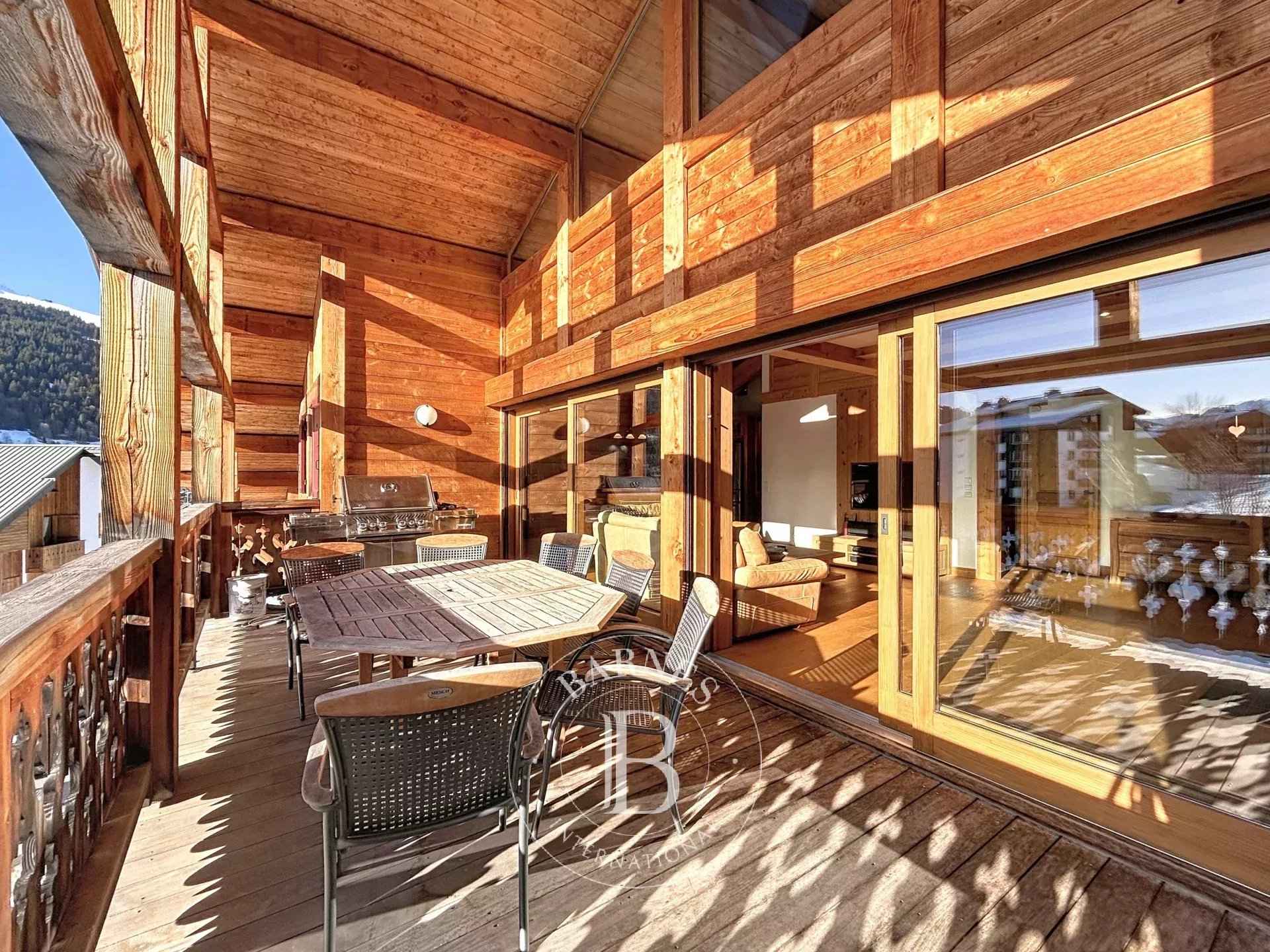 4847ec6a6ffc8050f3d21f9c05124c9b b3a90ecbd2 1920 original - Attribut alt par défaut.