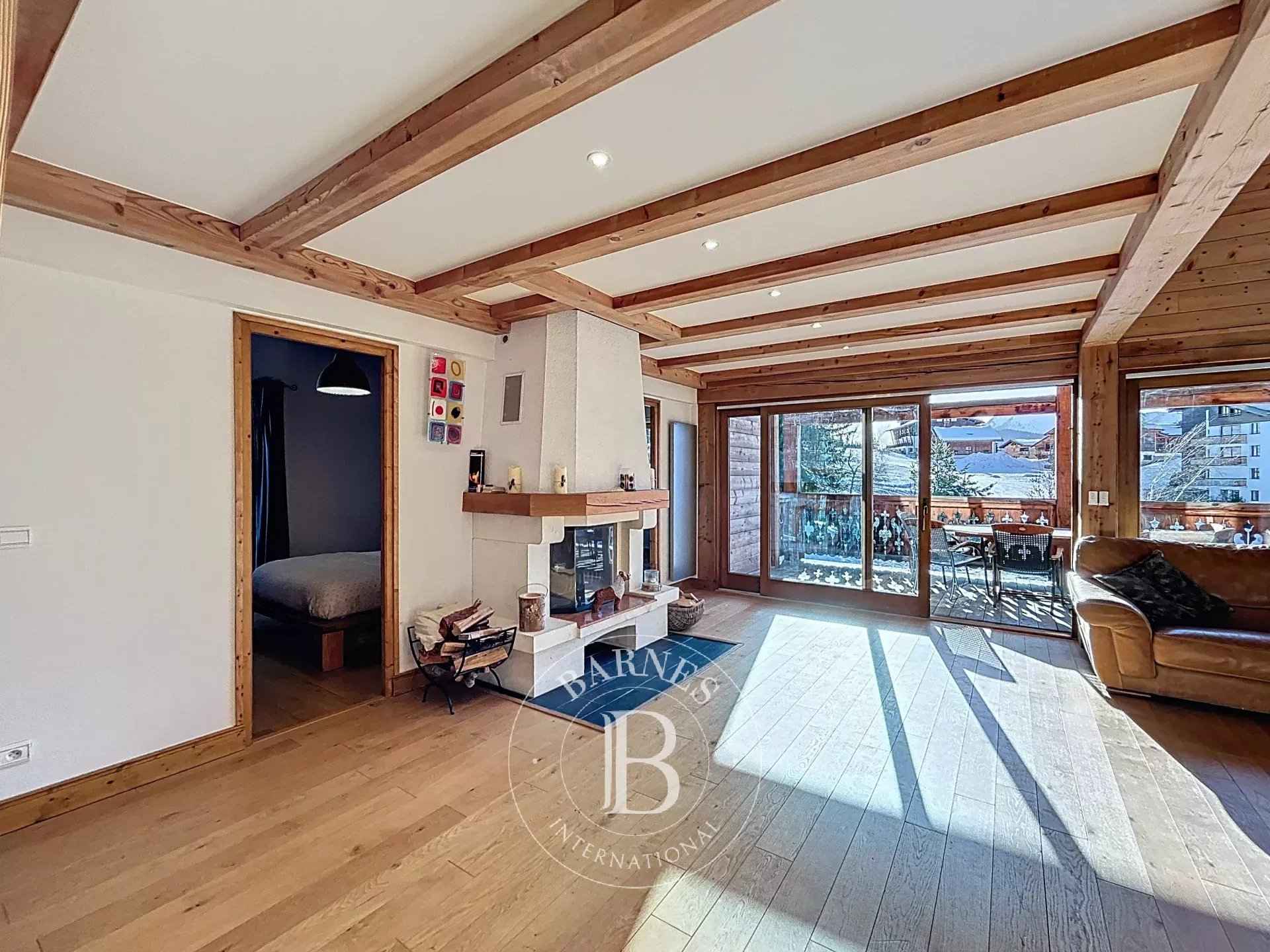 06c5909d47acd732b47fa56fd699f63a e75fc12339 1920 original - Attribut alt par défaut.