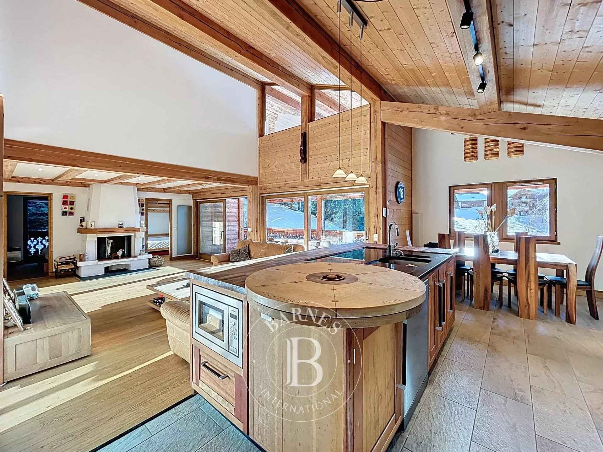 7fe4a4342324167e575f853c171d5130 62614f50ab 1920 original - Attribut alt par défaut.