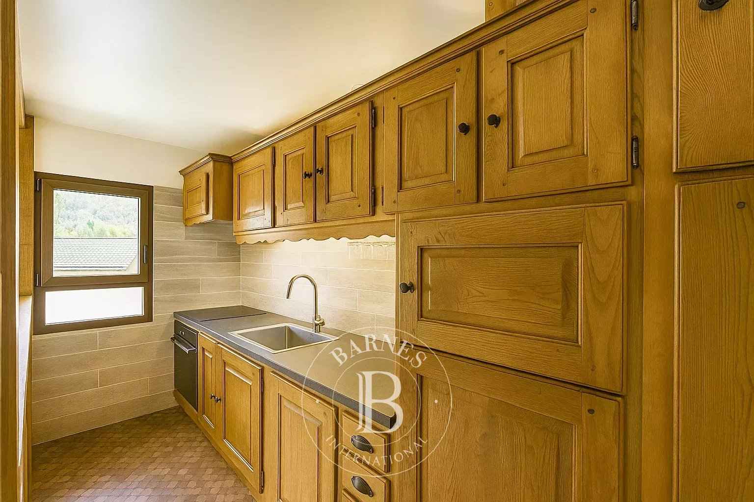 9c24d63ed99b7d3bdd75de4d8c6b3b21 03fa3f34ba 1536 original - Attribut alt par défaut.