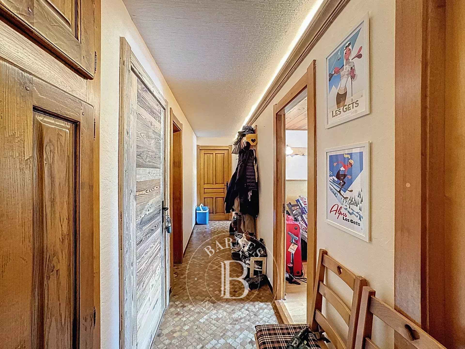 4adbc321f60f8c08ee15c88d6cdedeb7 1deb6b597f 1920 original - Attribut alt par défaut.