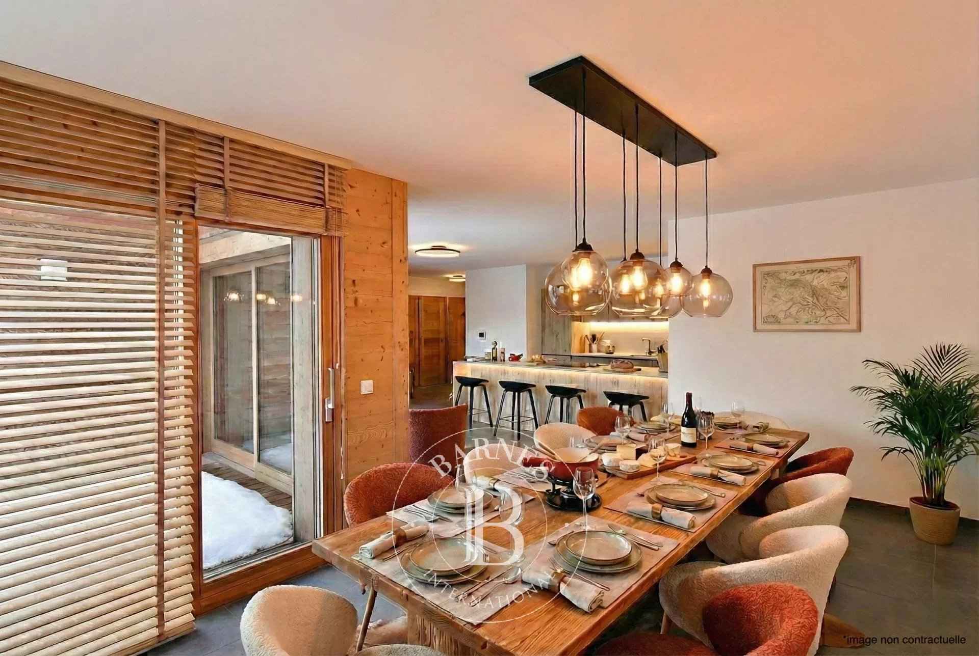 7730784327a3fafb7ea04fe70de68ae9 60b22e0506 1920 original - Attribut alt par défaut.