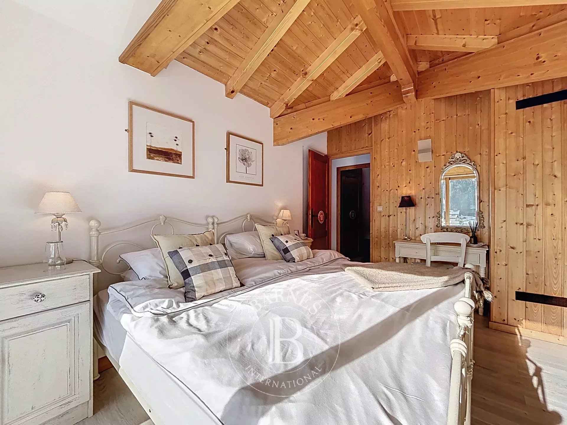 60a10ef2f65fca5c6623bb9b536b0838 e0d9f168c7 1920 original - Translation missing: en.helpers.application.image_tag.default_alt