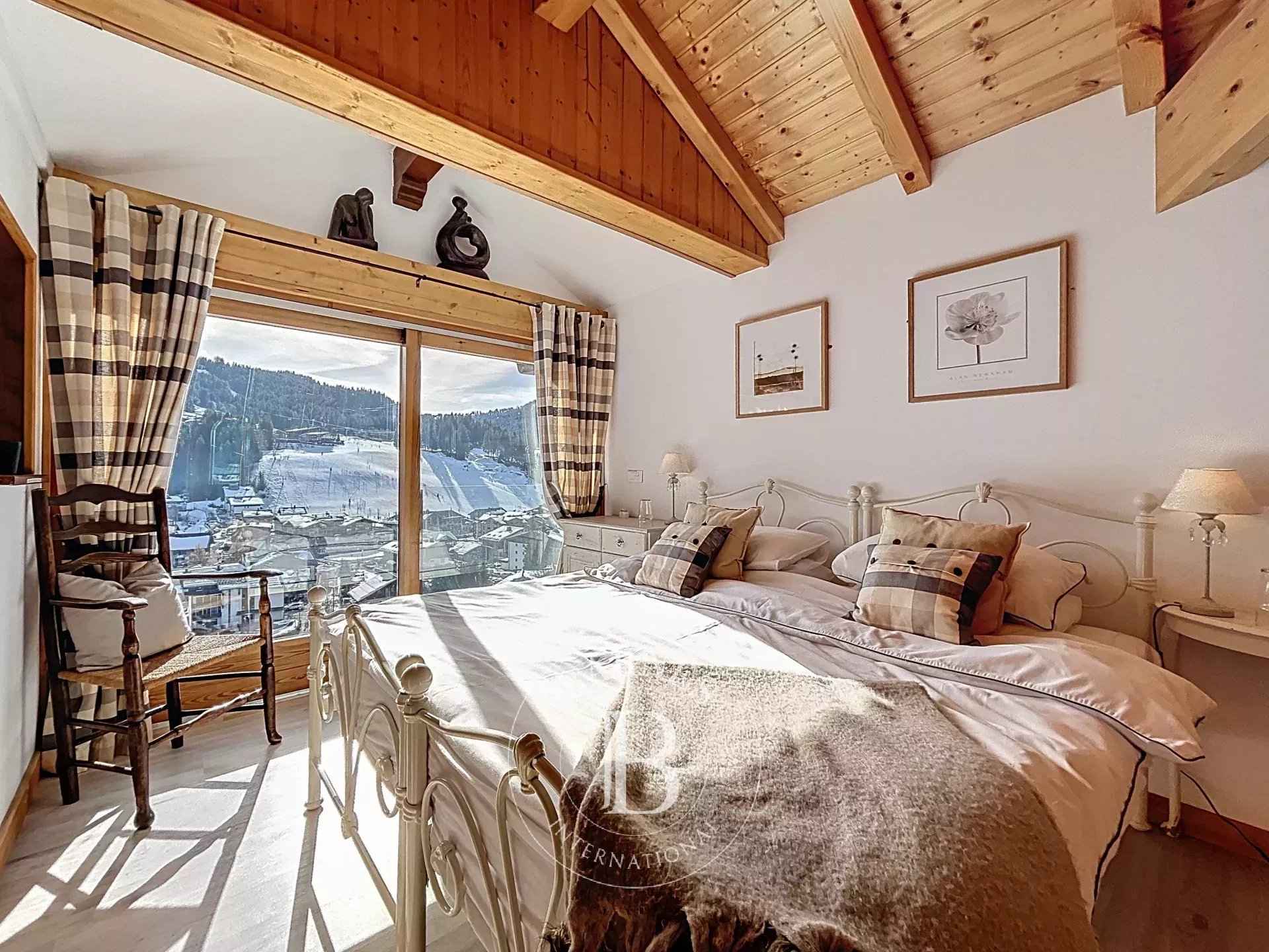 Dca10cc932bd5e6e0016d71561ae2de6 f0c4bc9025 1920 original - Translation missing: en.helpers.application.image_tag.default_alt