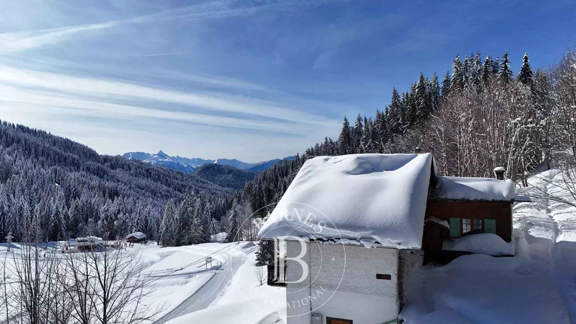 07e42fd7680878353f68e5540580772c c046d043ad 1920 original - Attribut alt par défaut.