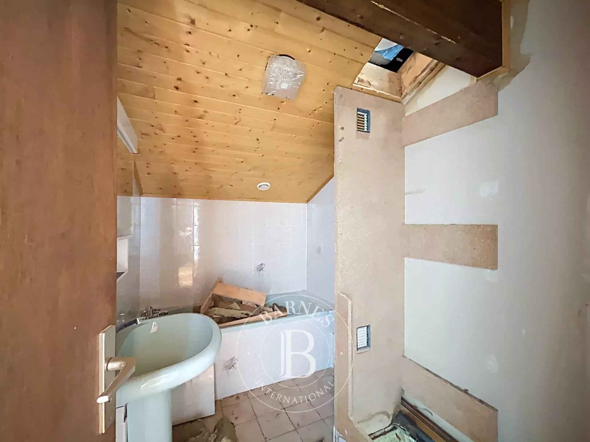 71d248cd46fbc130fd692cfaffa8ce1b a7d424e9b7 1920 original - Translation missing: en.helpers.application.image_tag.default_alt