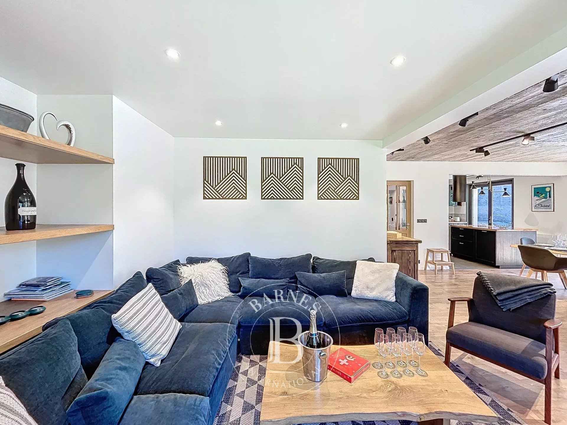 E799cafcc1e9eca4ef274eaf33188a5b f9615d9eb4 1920 original - Attribut alt par défaut.