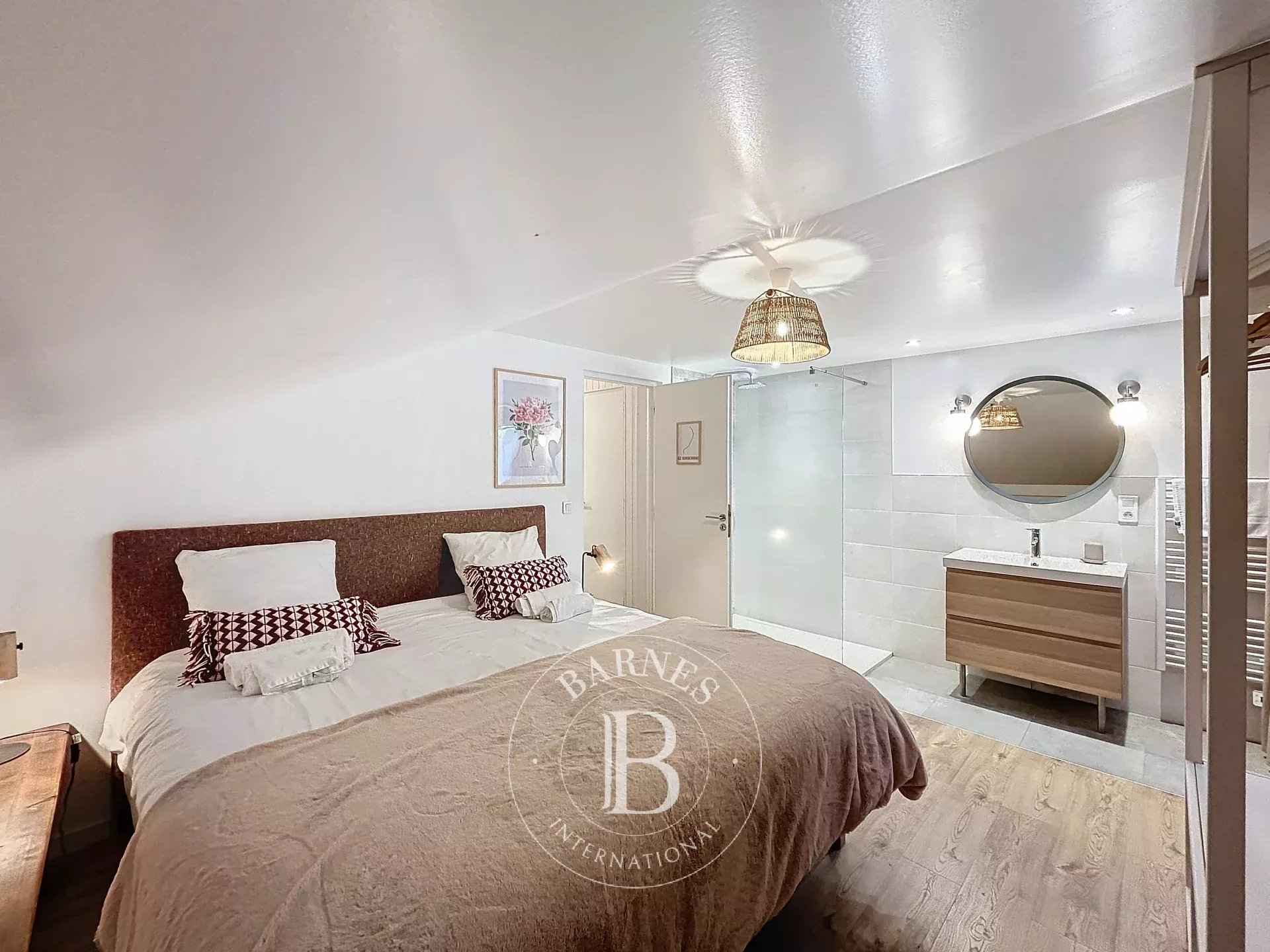 3049a8e95953b63ce2fbc16cd2670318 2550172547 1920 original - Attribut alt par défaut.