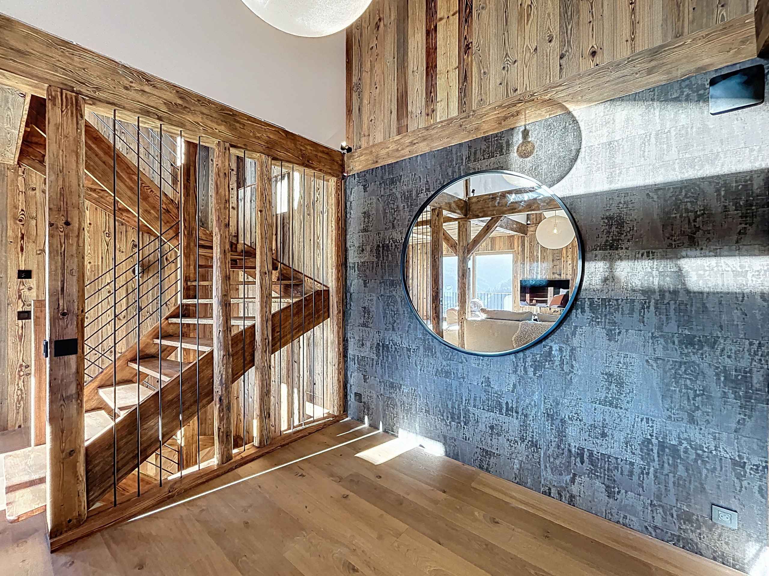 17656699045dd2cd1d0d137659fb021932d85ba868 - Translation missing: en.helpers.application.image_tag.default_alt