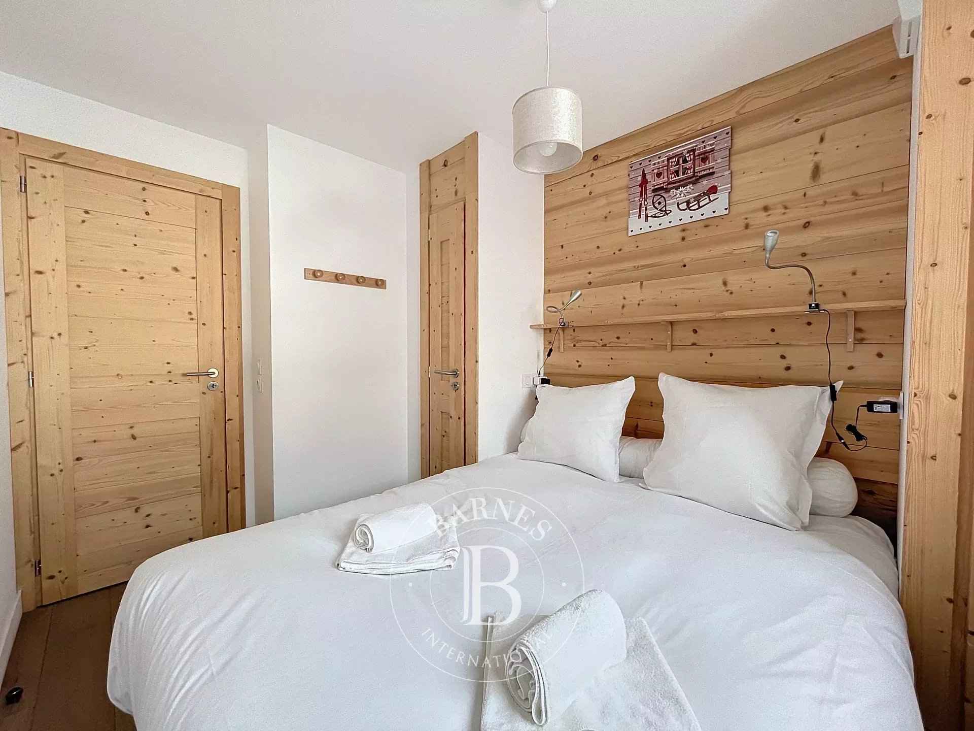 Ad57ebc1d487c4d6af3602216428896d 2343c6c4c5 1920 original - Attribut alt par défaut.