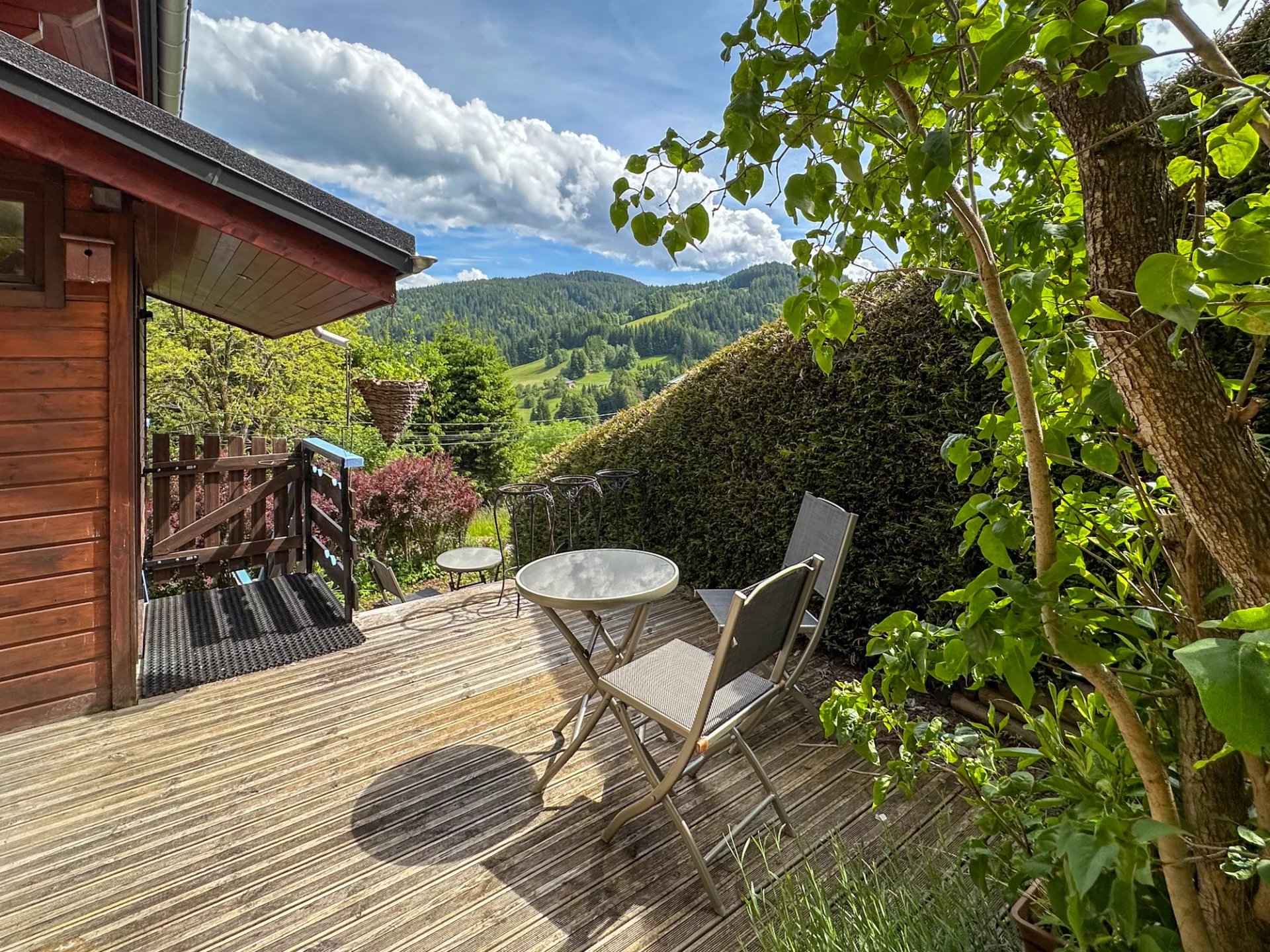 2dfeabd927ec65973492a35644fe811d c1a7645f1d 1920 original - Translation missing: en.helpers.application.image_tag.default_alt