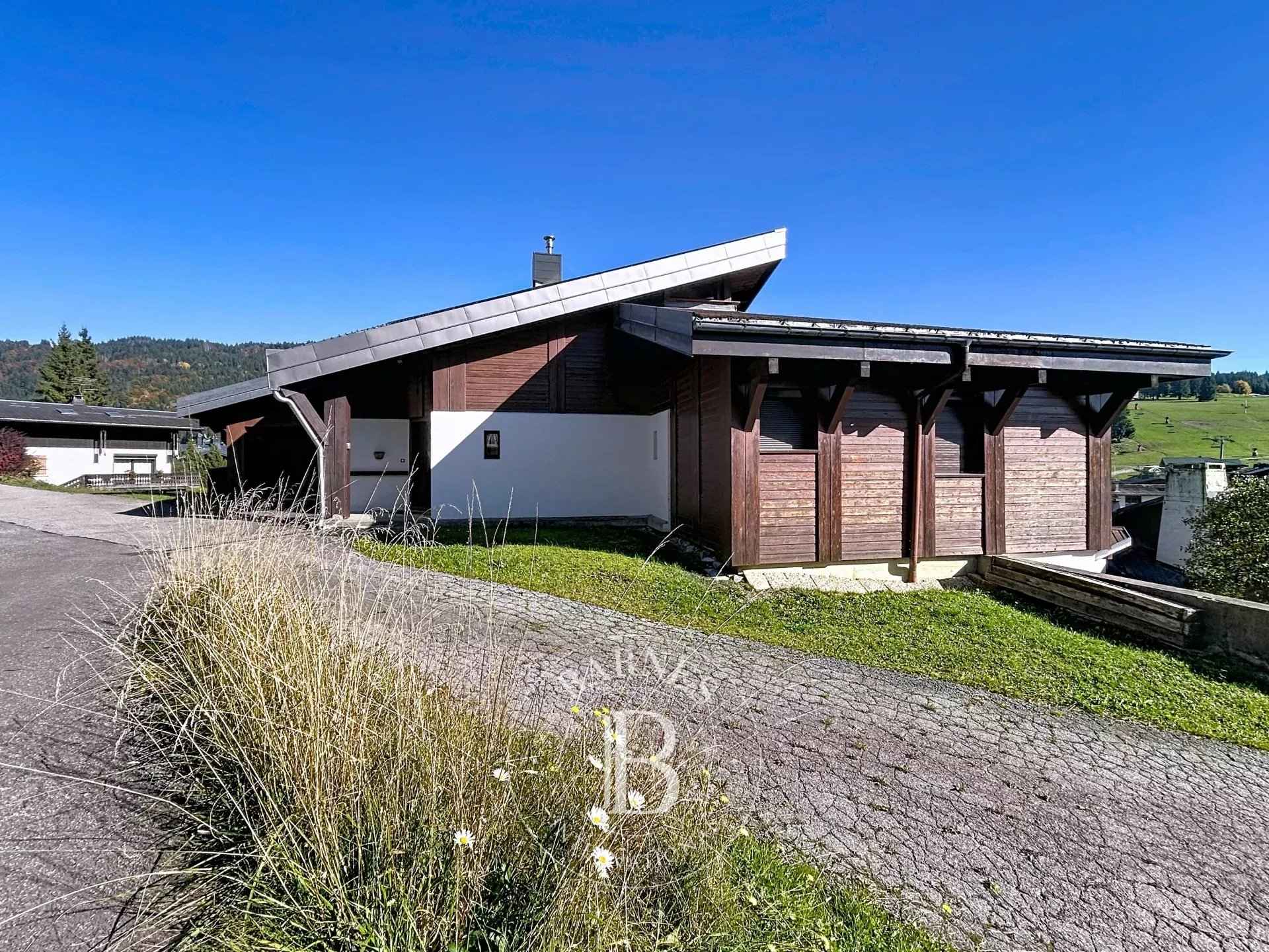 7079736dd343b3af69fcd4b3f47186df 432124a46a 1920 original - Attribut alt par défaut.